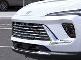 Thumbnail of 2025 Iridescent White Tricoat Buick Envision