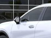 Thumbnail of 2025 Iridescent White Tricoat Buick Envision