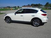 Thumbnail of 2016 White INFINITI QX50