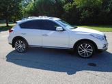 Thumbnail of 2016 White INFINITI QX50