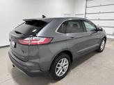 Thumbnail of 2022 Carbonized Gray Metallic Ford Edge
