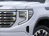 Thumbnail of 2026 Glacier White Tricoat GMC Sierra 1500