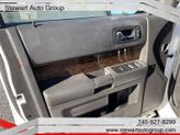 Thumbnail of 2015 White Platinum Metallic Tri-Coat Ford Flex