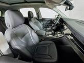 Thumbnail of 2023 Glacier White Metallic Audi Q7
