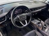 Thumbnail of 2019 Glacier White Metallic Audi Q7