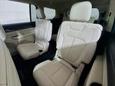 Thumbnail of 2022 Diamond Black Crystal Pearl Jeep Grand Cherokee L