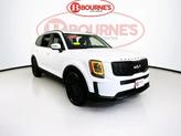 Photo of 2022 Glacial White Pearl Kia Telluride