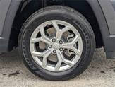 Thumbnail of 2024 Baltic Gray Metallic Clearcoat Jeep Compass