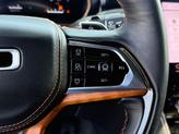 Thumbnail of 2022 Diamond Black Jeep Grand Cherokee