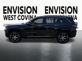 Thumbnail of 2022 Diamond Black Jeep Grand Cherokee