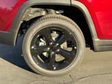 Thumbnail of 2025 Velvet Red Pearlcoat Jeep Grand Cherokee