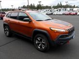 Thumbnail of 2016 Orange Jeep Cherokee