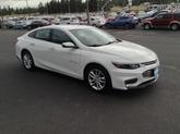 Thumbnail of 2017 White Chevrolet Malibu