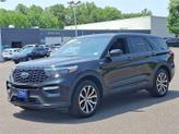 Thumbnail of 2022 Agate Black Metallic Ford Explorer