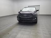 Thumbnail of 2023 Agate Black Metallic Ford Edge