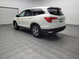 Thumbnail of 2017 White Diamond Pearl Honda Pilot
