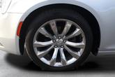 Thumbnail of 2019 Silver Mist Clearcoat Chrysler 300