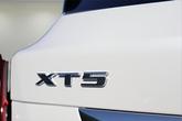 Thumbnail of 2025 Crystal White Tricoat Cadillac XT5