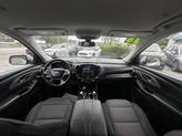 Thumbnail of 2018 Silver Ice Metallic Chevrolet Traverse