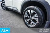 Thumbnail of 2023 White Nissan Rogue