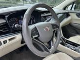 Thumbnail of 2021 Crystal White Tricoat Cadillac XT6