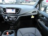 Thumbnail of 2025 Ceramic Gray Clearcoat Chrysler Pacifica