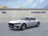 Photo of 2025 Silver Ford Mustang