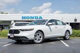 Photo of 2025 Platinum White Pearl Honda Accord