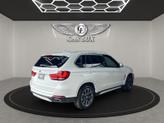 Thumbnail of 2018 Alpine White BMW X5