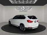 Thumbnail of 2018 Alpine White BMW X5