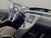 Thumbnail of 2015 Classic Silver Metallic Toyota Prius