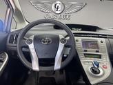 Thumbnail of 2015 Classic Silver Metallic Toyota Prius