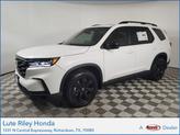Photo of 2025 Platinum White Pearl Honda Pilot