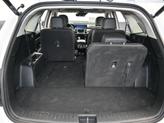 Thumbnail of 2023 Glacial White Pearl Kia Sorento