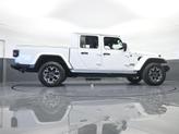 Thumbnail of 2024 Bright White Clearcoat Jeep Gladiator