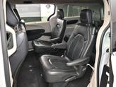 Thumbnail of 2022 Bright White Clearcoat Chrysler Pacifica