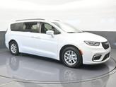 Thumbnail of 2022 Bright White Clearcoat Chrysler Pacifica