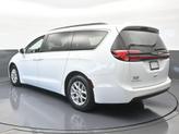 Thumbnail of 2022 Bright White Clearcoat Chrysler Pacifica