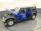 Thumbnail of 2019 Ocean Blue Metallic Jeep Wrangler Unlimited