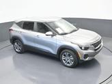 Thumbnail of 2022 Steel Gray Kia Seltos