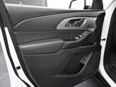 Thumbnail of 2022 Summit White Chevrolet Traverse