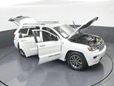 Thumbnail of 2020 Bright White Clearcoat Jeep Grand Cherokee