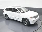 Thumbnail of 2020 Bright White Clearcoat Jeep Grand Cherokee