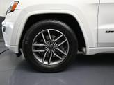 Thumbnail of 2020 Bright White Clearcoat Jeep Grand Cherokee