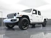 Thumbnail of 2022 Bright White Clearcoat Jeep Gladiator