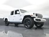 Thumbnail of 2022 Bright White Clearcoat Jeep Gladiator