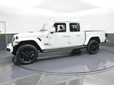 Thumbnail of 2022 Bright White Clearcoat Jeep Gladiator