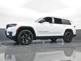 Thumbnail of 2025 Bright White Clearcoat Jeep Grand Cherokee L