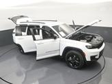 Thumbnail of 2025 Bright White Clearcoat Jeep Grand Cherokee L