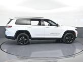 Thumbnail of 2025 Bright White Clearcoat Jeep Grand Cherokee L